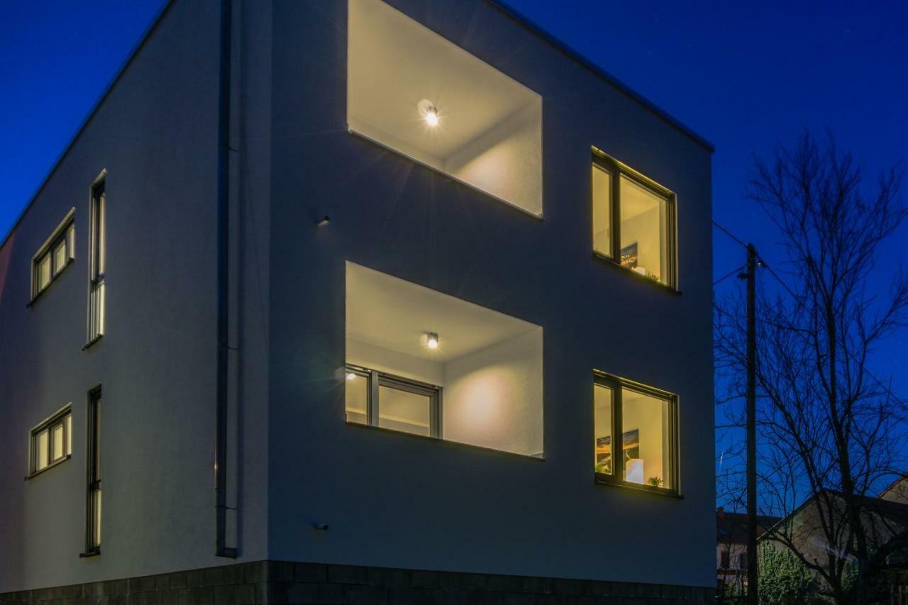 Ferienwohnung Dorfbrunnen Merzig Buitenkant foto