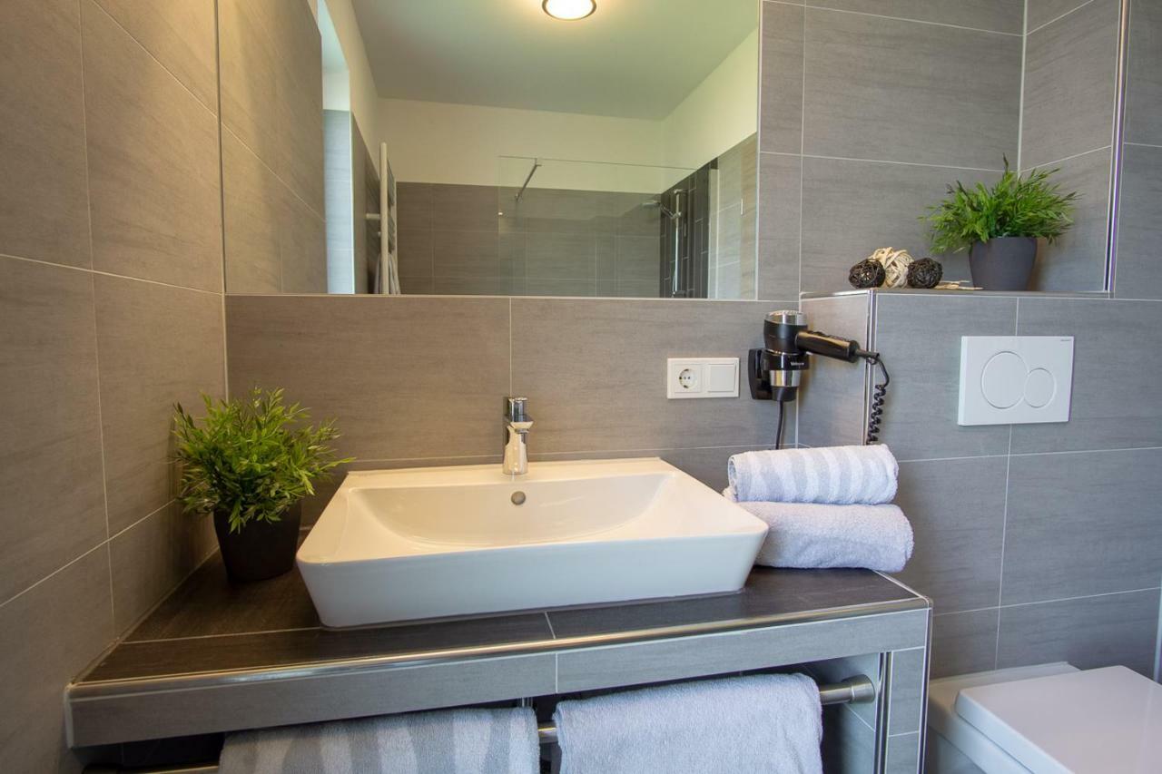 Ferienwohnung Dorfbrunnen Merzig Buitenkant foto